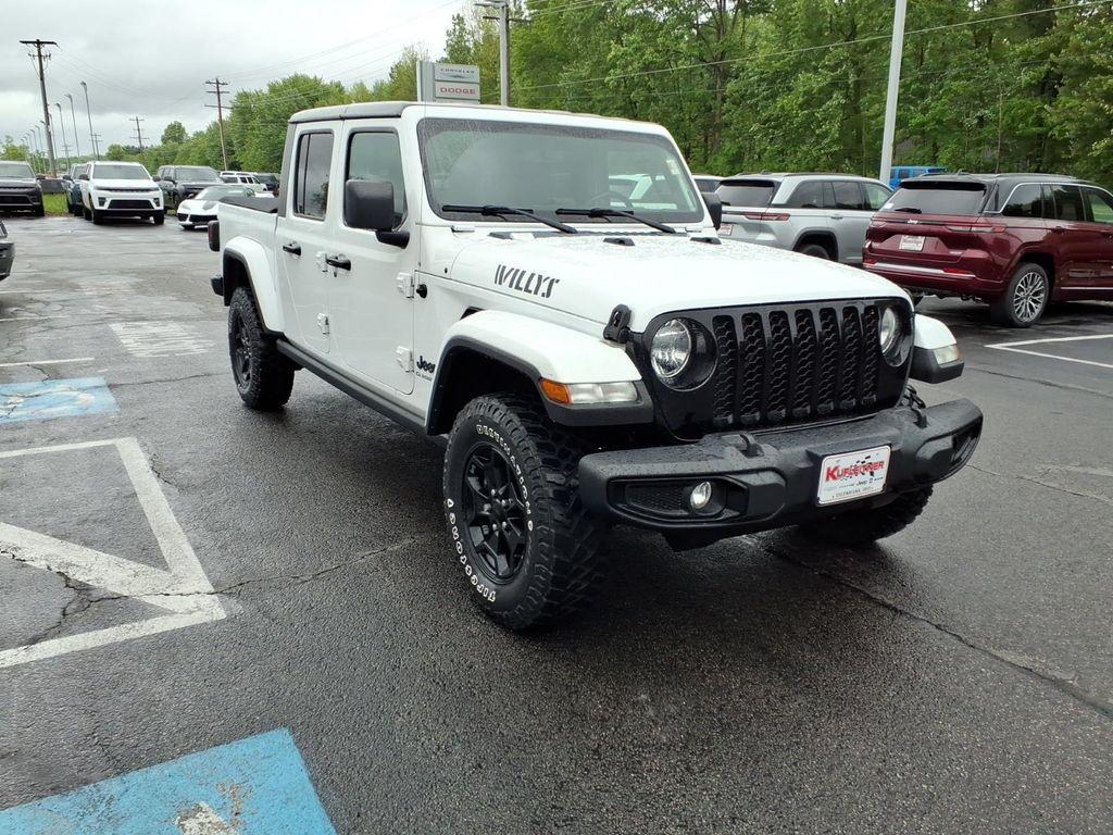 used 2021 Jeep Gladiator car, priced at $38,096