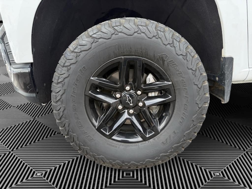 used 2021 Chevrolet Silverado 1500 car, priced at $35,642