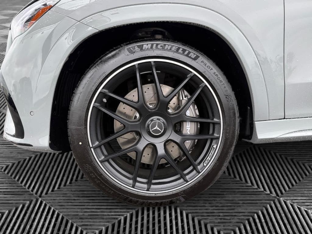 new 2026 Mercedes-Benz AMG GLE 53 car, priced at $111,305