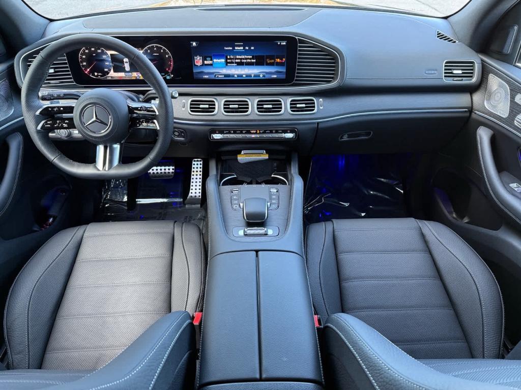 new 2025 Mercedes-Benz GLS 580 car, priced at $116,765