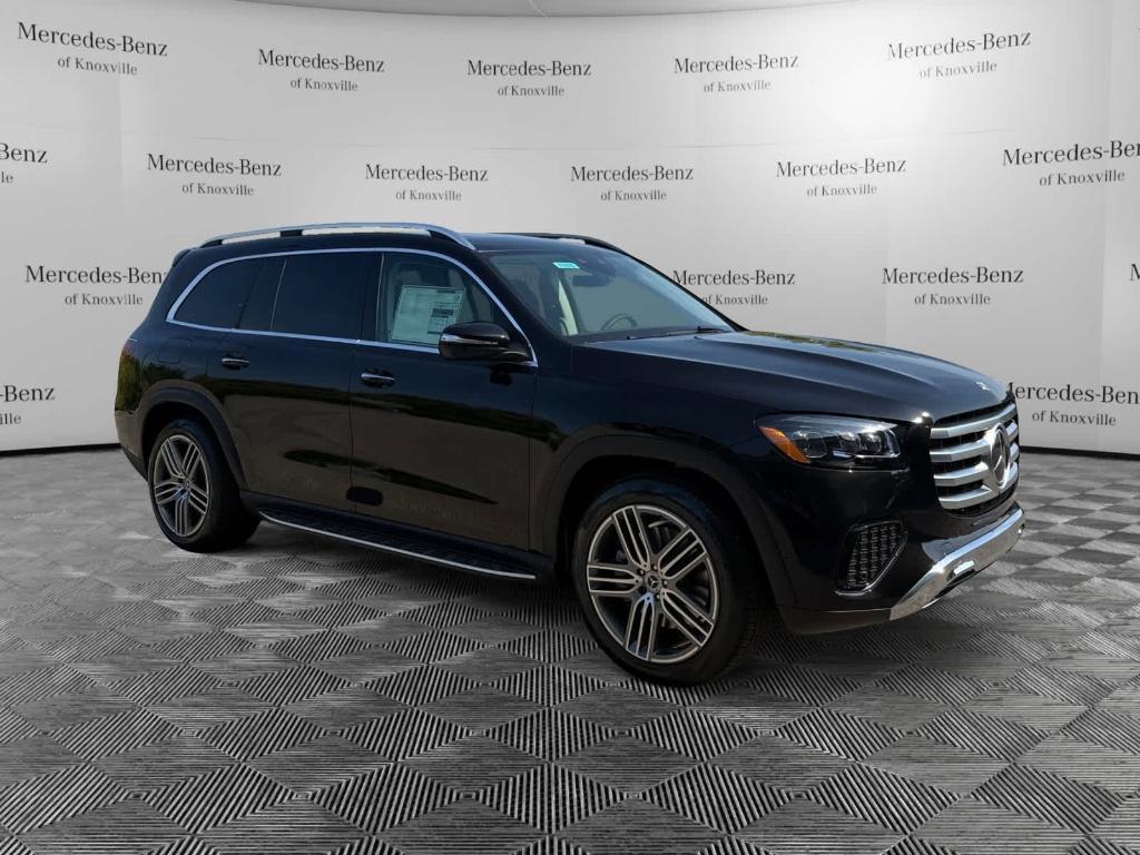 new 2026 Mercedes-Benz GLS 450 car, priced at $101,405