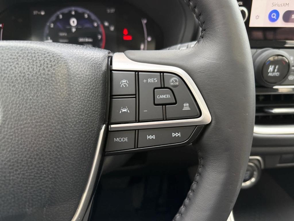 used 2025 Toyota Grand Highlander car, priced at $43,784