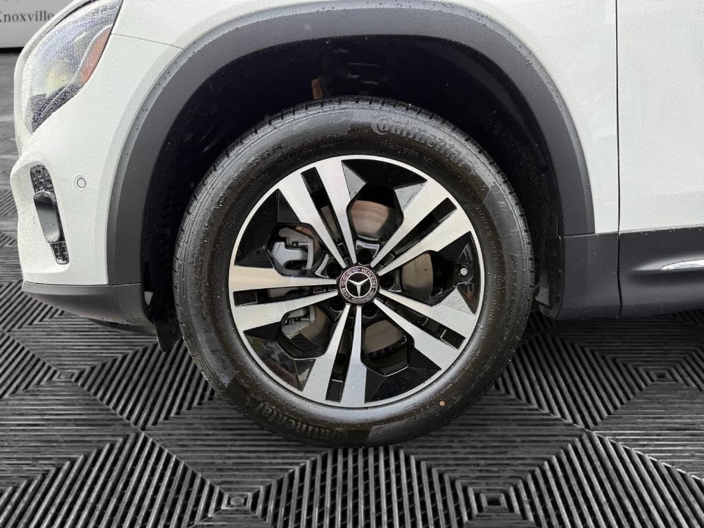 new 2026 Mercedes-Benz GLB 250 car, priced at $52,345