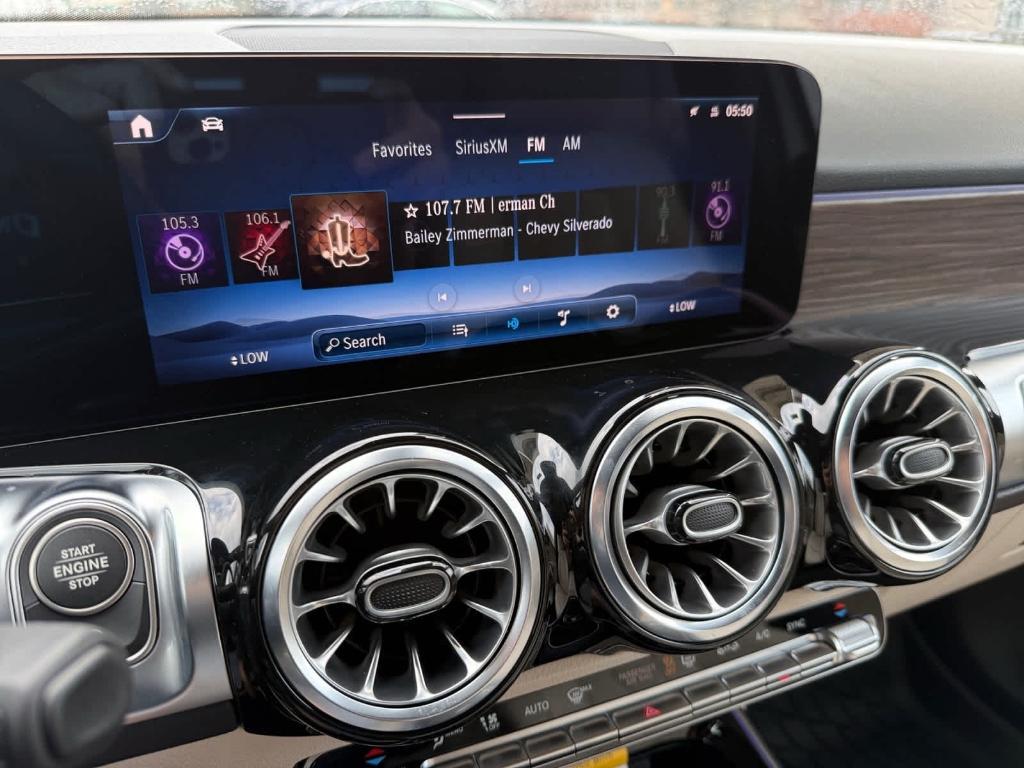 new 2026 Mercedes-Benz GLB 250 car, priced at $52,345