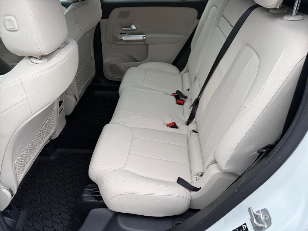 new 2026 Mercedes-Benz GLB 250 car, priced at $52,345