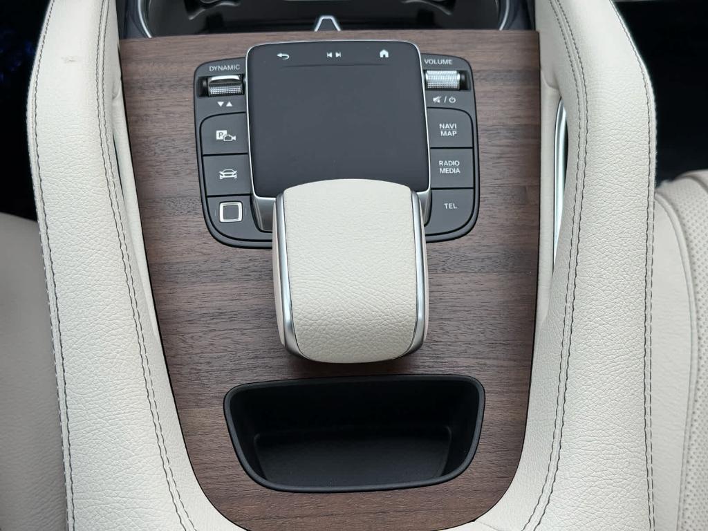 new 2026 Mercedes-Benz GLE 450 car, priced at $91,920