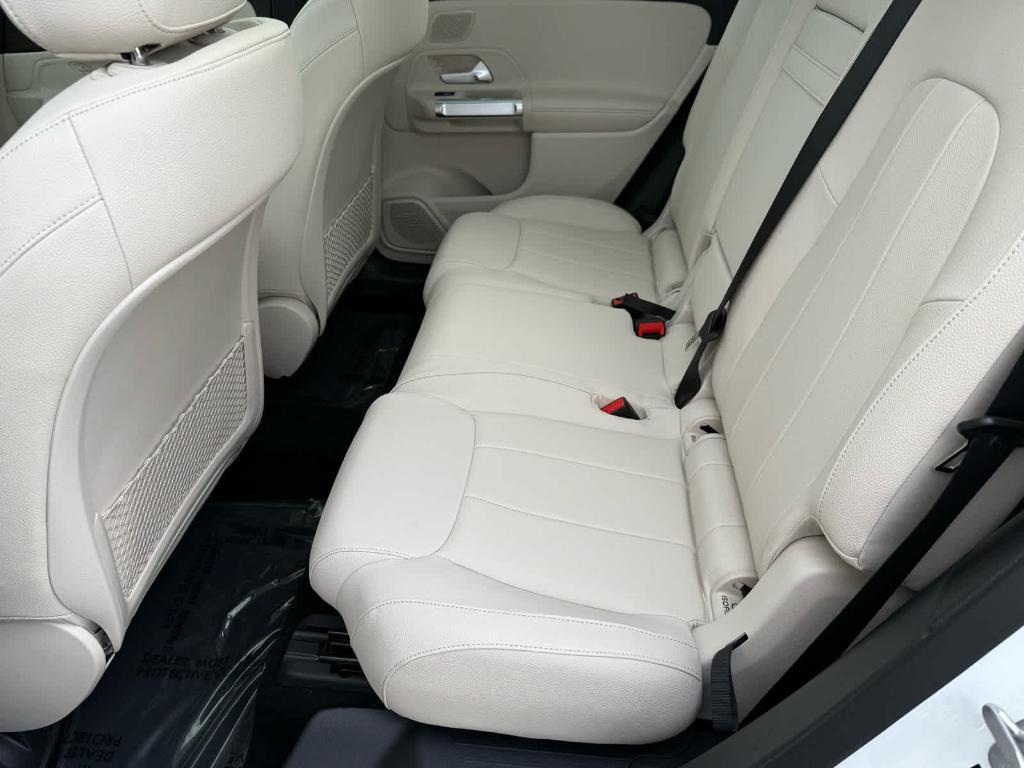 used 2026 Mercedes-Benz GLB 250 car, priced at $47,000