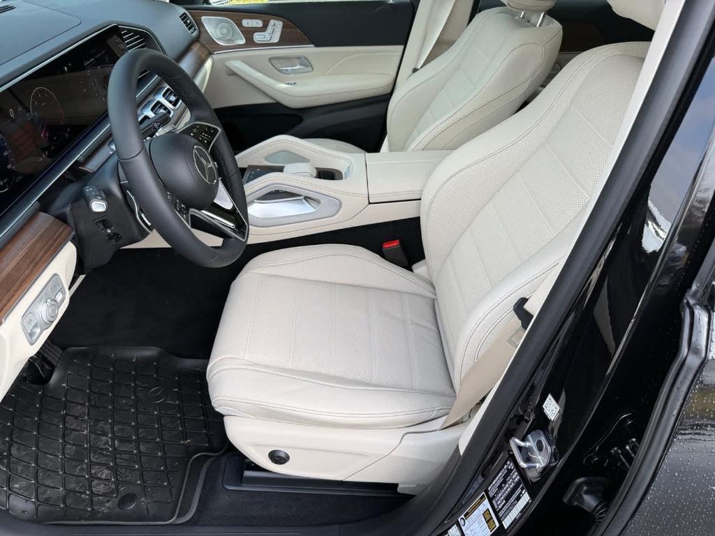 new 2026 Mercedes-Benz GLE 450 car, priced at $83,795
