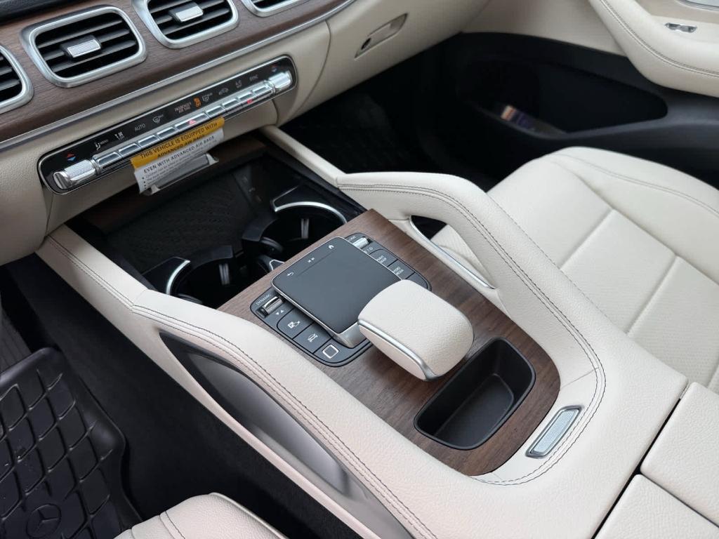 new 2026 Mercedes-Benz GLE 450 car, priced at $81,315