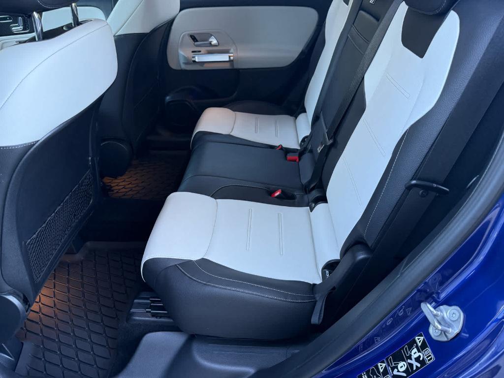 used 2021 Mercedes-Benz GLB 250 car, priced at $29,000