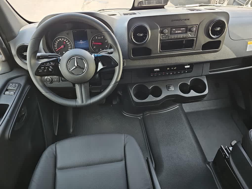 new 2025 Mercedes-Benz Sprinter 2500 car, priced at $75,924