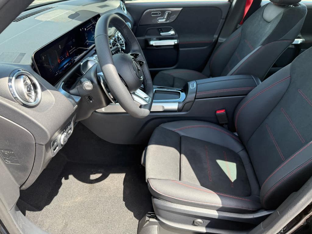 new 2025 Mercedes-Benz AMG GLB 35 car, priced at $65,170