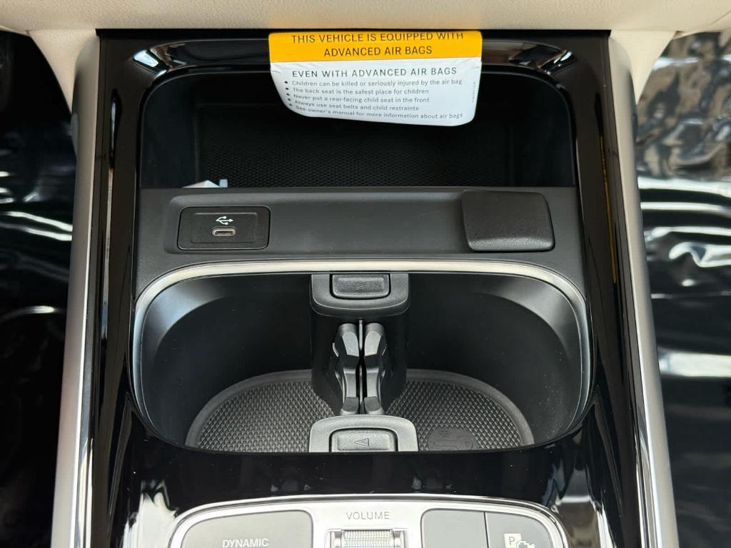 used 2026 Mercedes-Benz GLB 250 car, priced at $48,500
