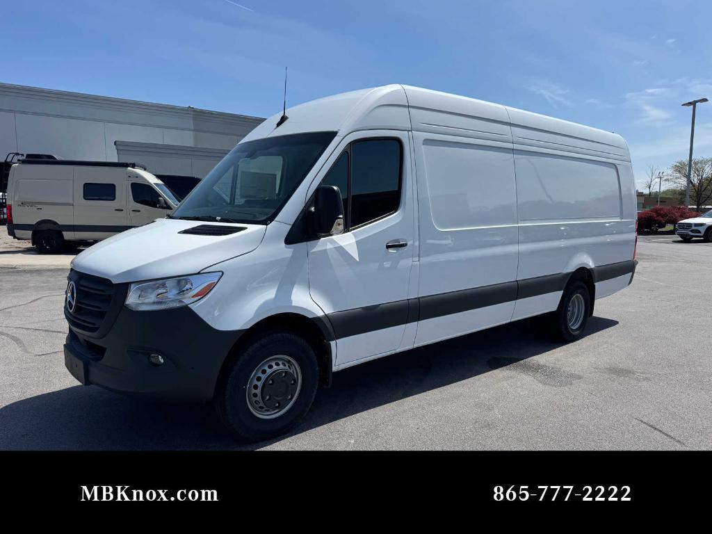 new 2024 Mercedes-Benz Sprinter 4500 car, priced at $78,907