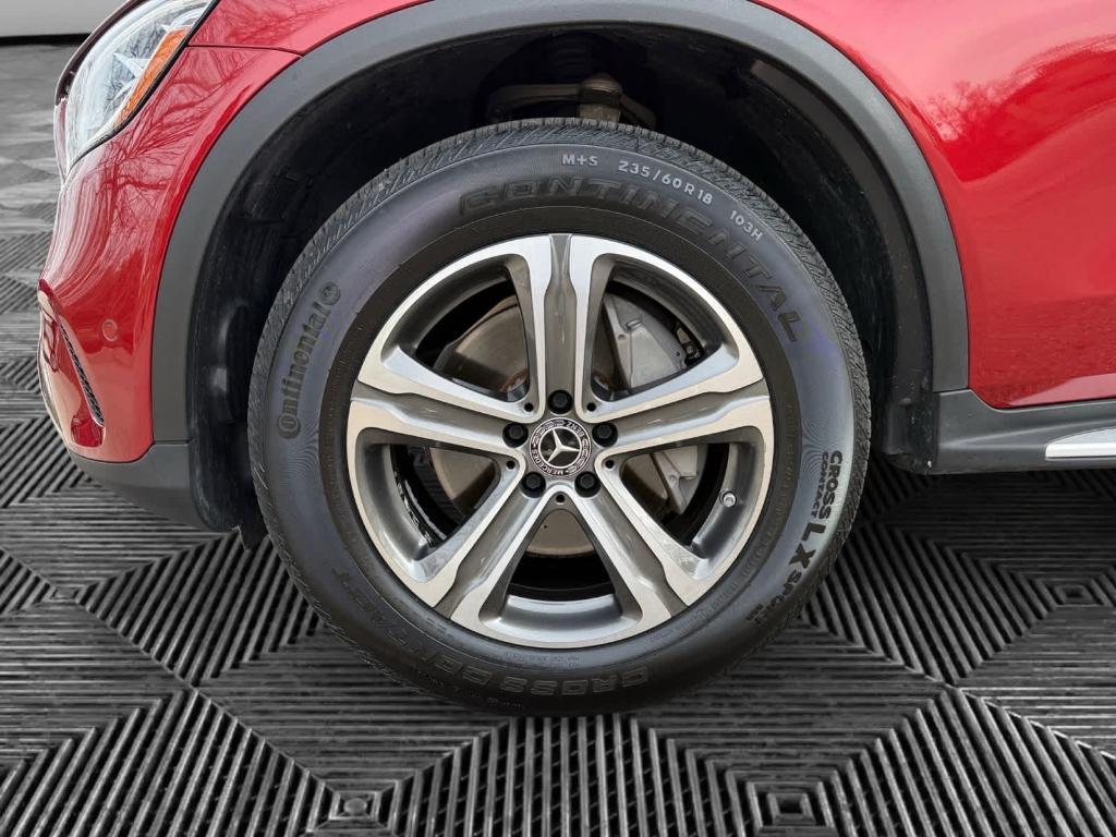 used 2021 Mercedes-Benz GLC 300 car, priced at $31,995