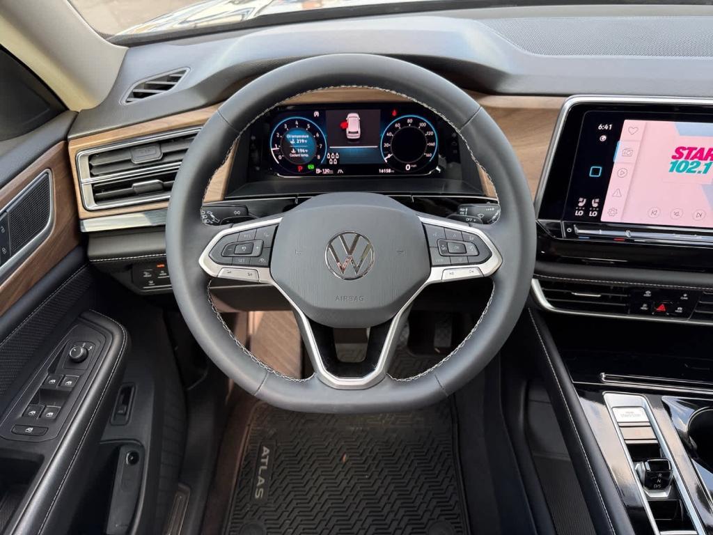 used 2024 Volkswagen Atlas car, priced at $32,470