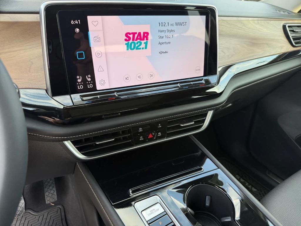 used 2024 Volkswagen Atlas car, priced at $32,470