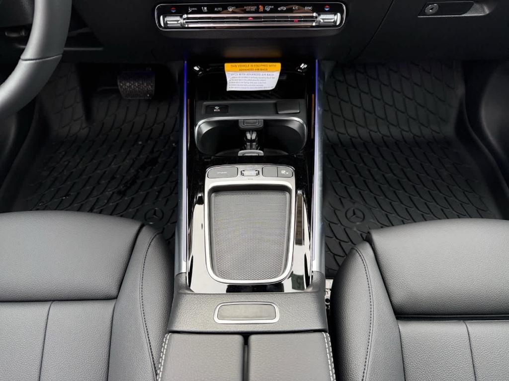 new 2026 Mercedes-Benz GLB 250 car, priced at $52,345