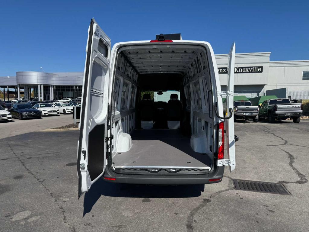 used 2025 Mercedes-Benz Sprinter 2500 car, priced at $58,000