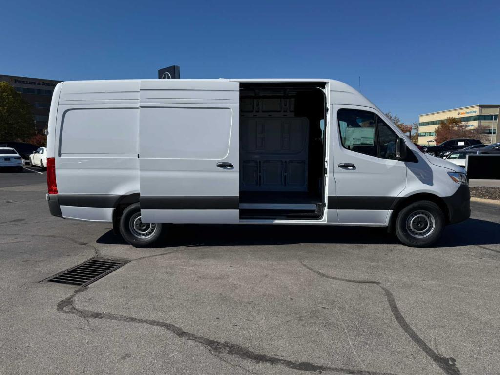used 2025 Mercedes-Benz Sprinter 2500 car, priced at $58,000
