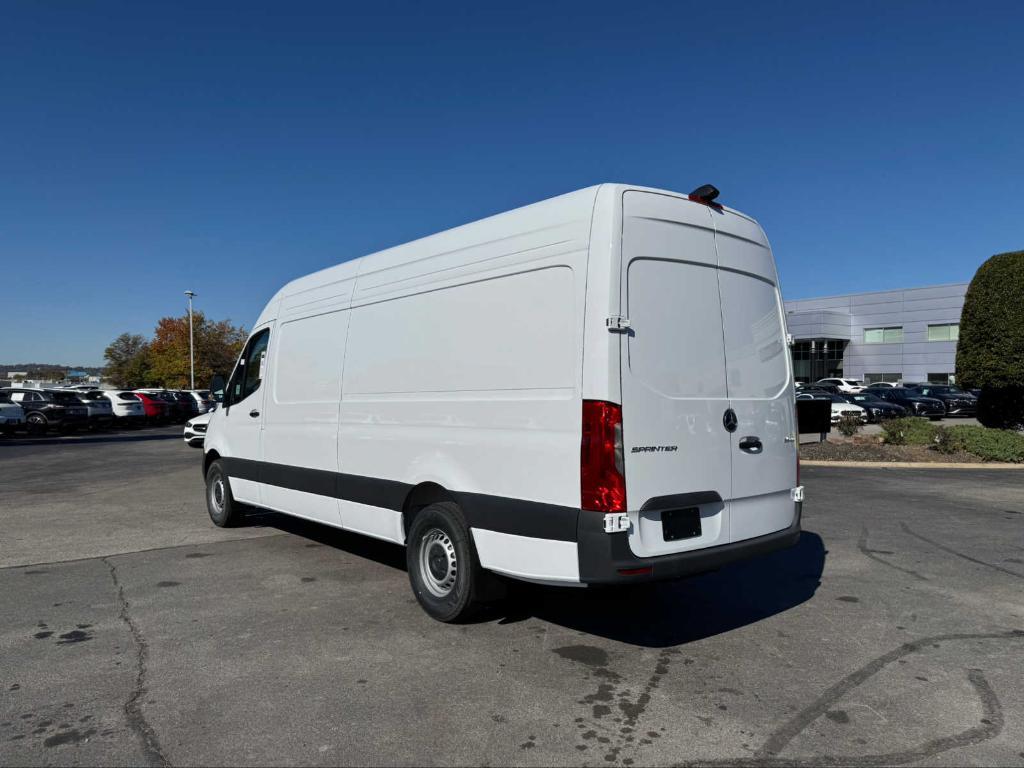 used 2025 Mercedes-Benz Sprinter 2500 car, priced at $58,000