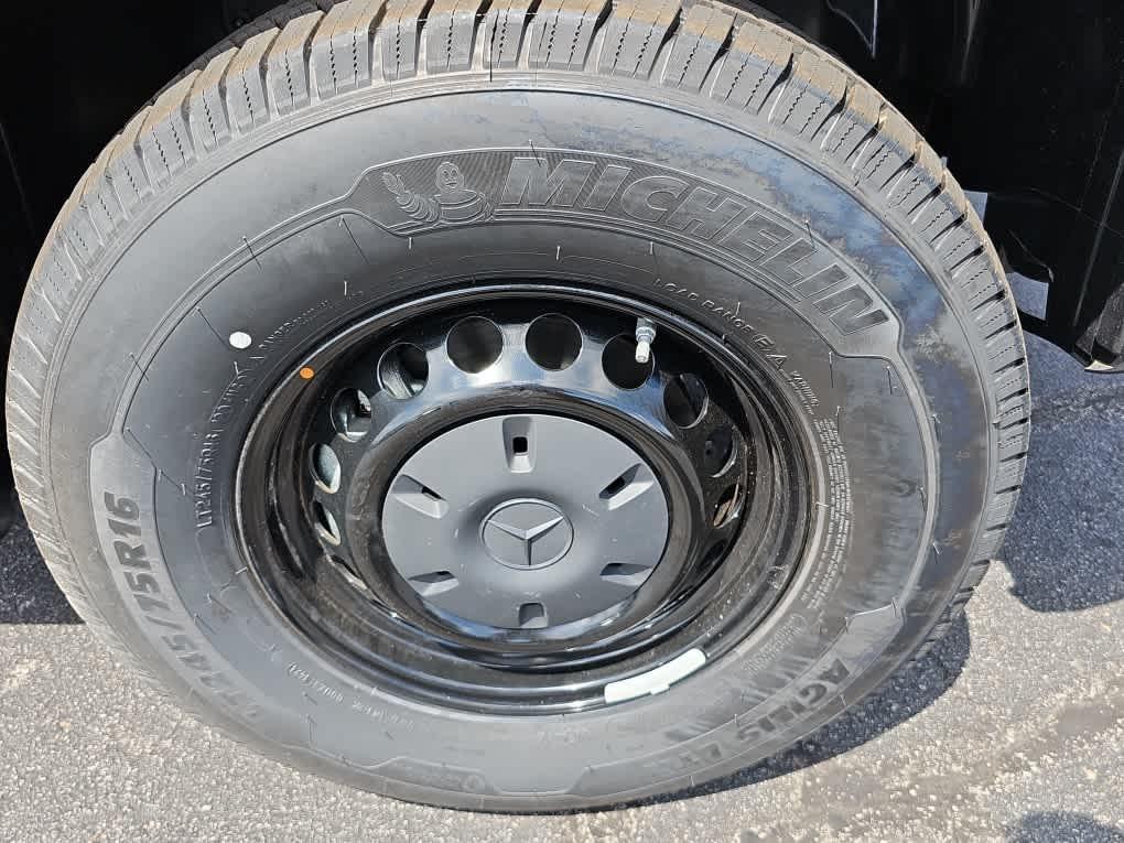 new 2025 Mercedes-Benz Sprinter 2500 car, priced at $75,633