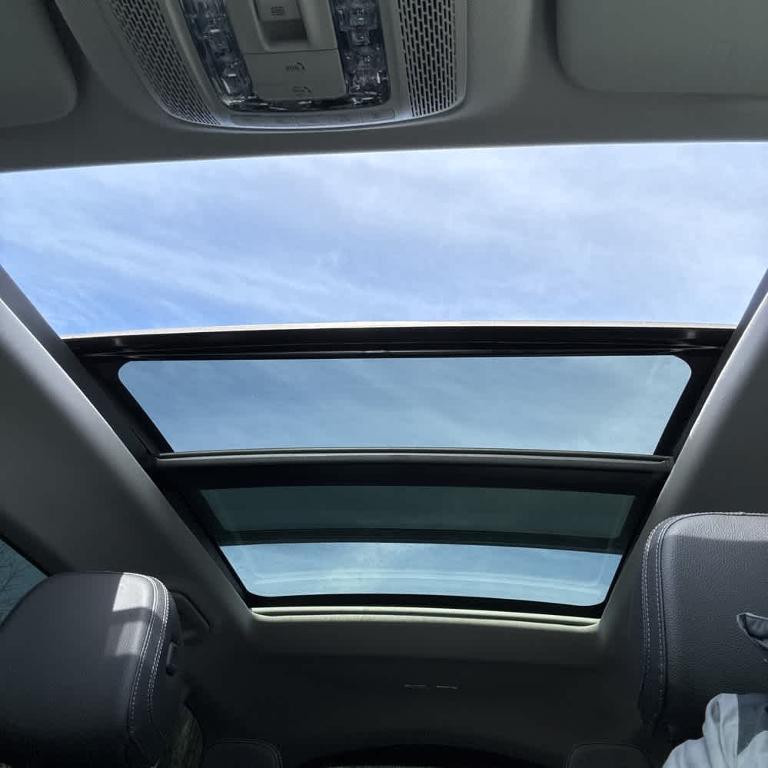 used 2025 Mercedes-Benz GLS 450 car, priced at $87,995