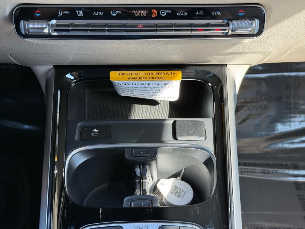 used 2026 Mercedes-Benz GLB 250 car, priced at $48,500