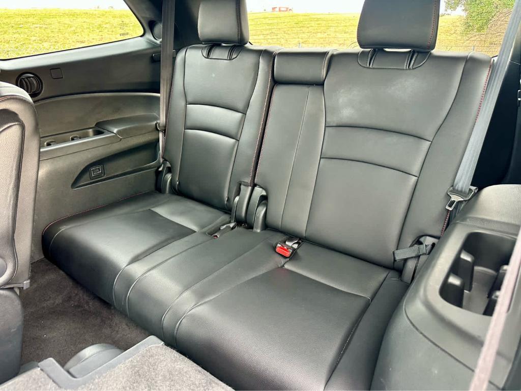 used 2022 Honda Pilot car, priced at $37,995