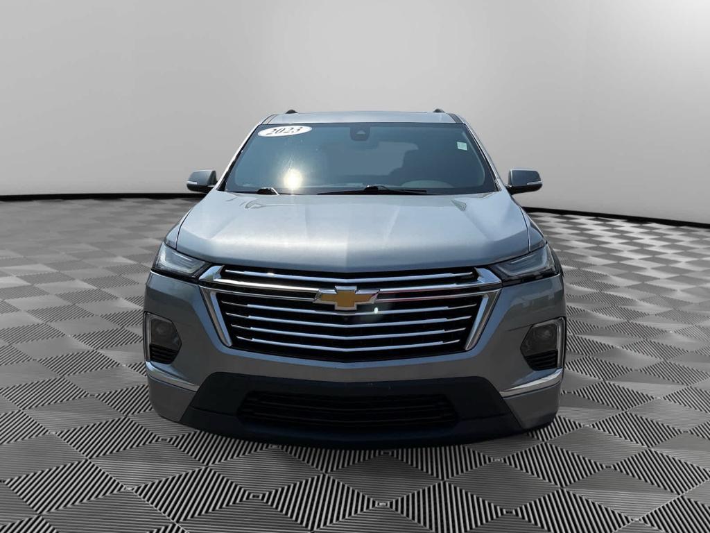 used 2023 Chevrolet Traverse car, priced at $25,995