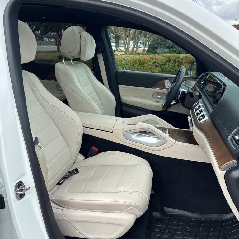 used 2025 Mercedes-Benz GLS 580 car, priced at $101,995