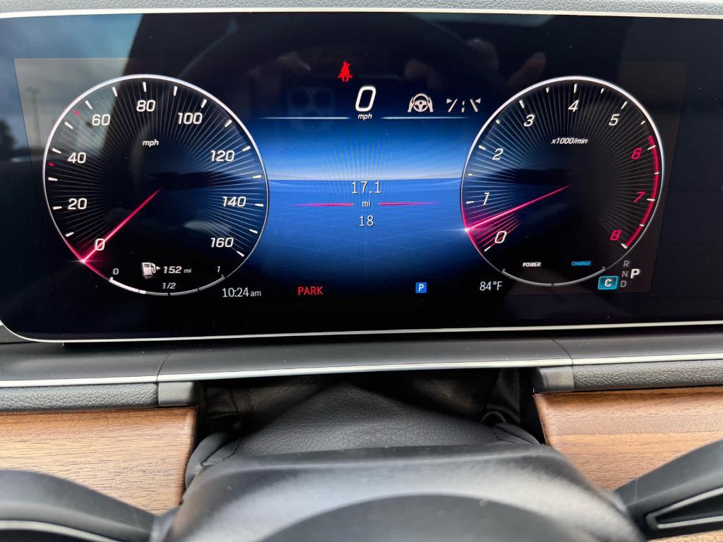 new 2025 Mercedes-Benz GLE 450 car, priced at $84,530