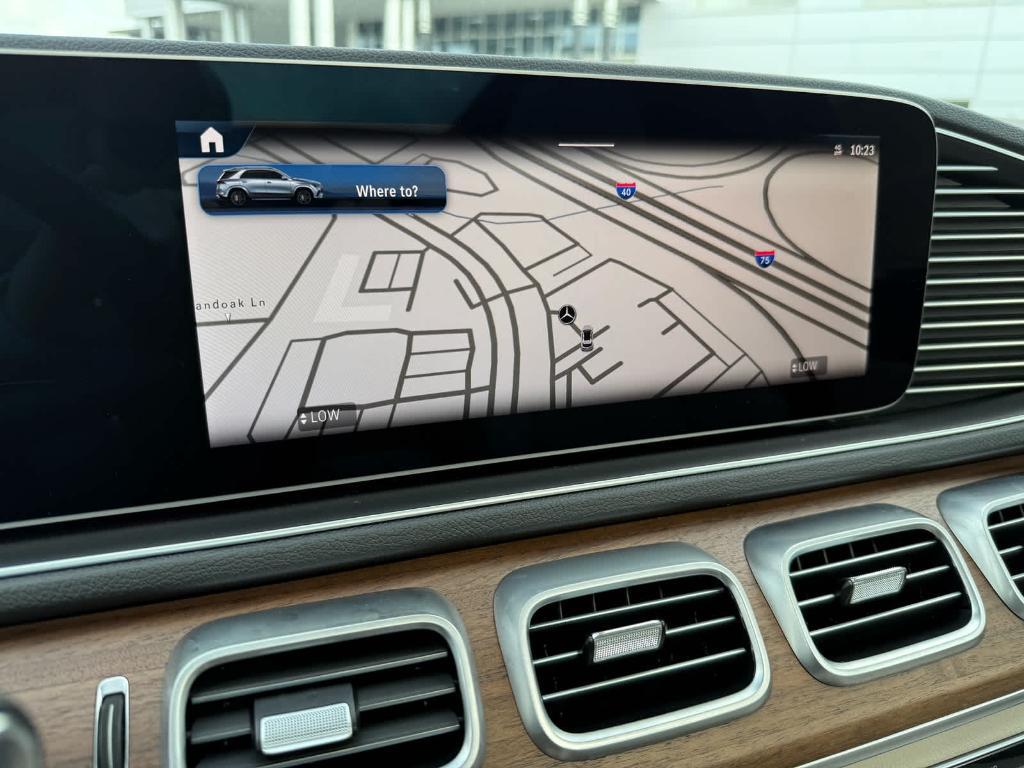 new 2025 Mercedes-Benz GLE 450 car, priced at $84,530