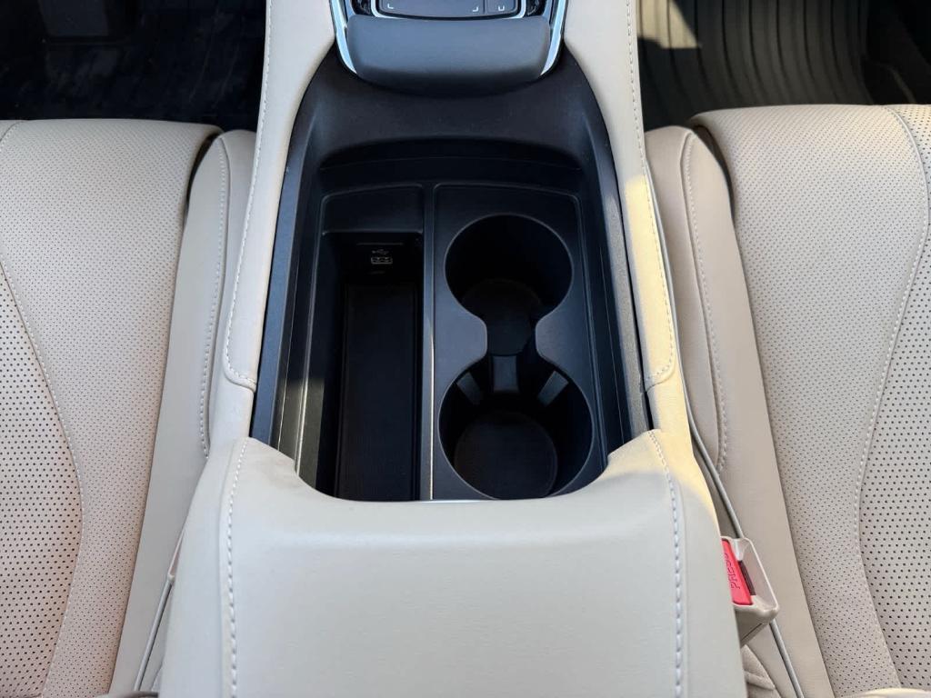 used 2022 Acura RDX car, priced at $37,645