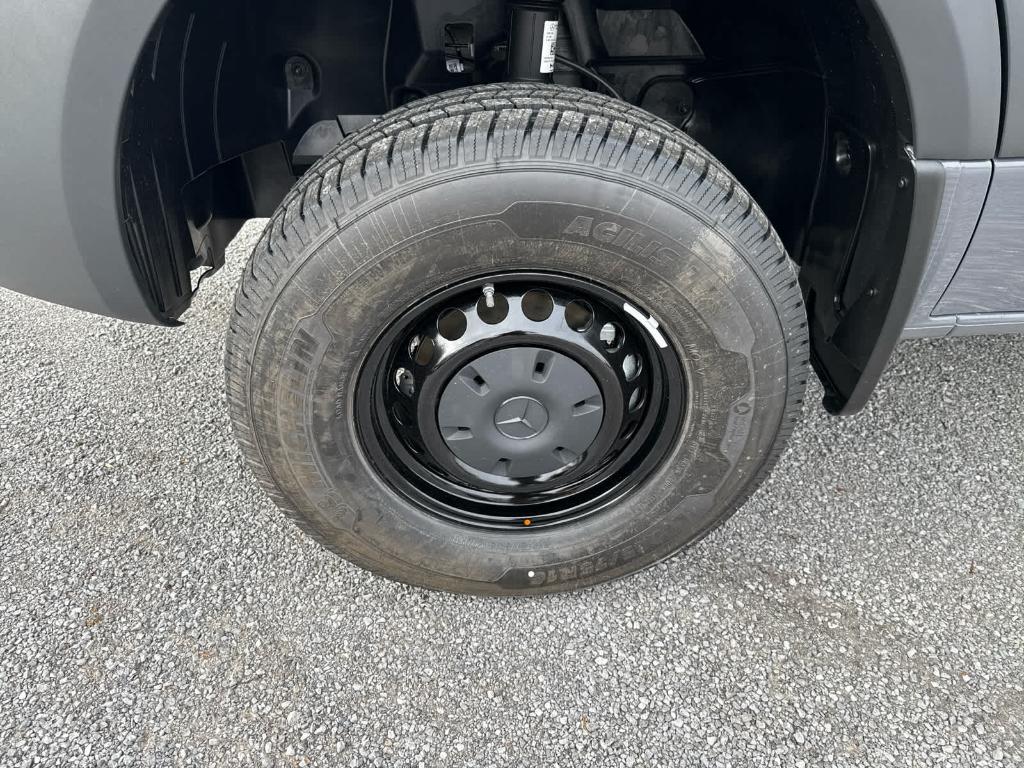 new 2026 Mercedes-Benz Sprinter 2500 car, priced at $79,686