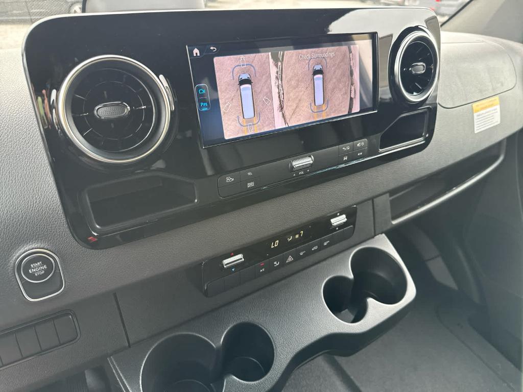 new 2026 Mercedes-Benz Sprinter 2500 car, priced at $79,686