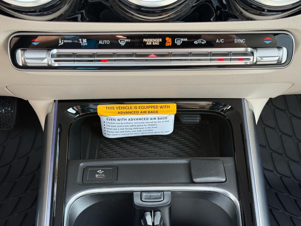 used 2026 Mercedes-Benz GLA 250 car, priced at $51,000