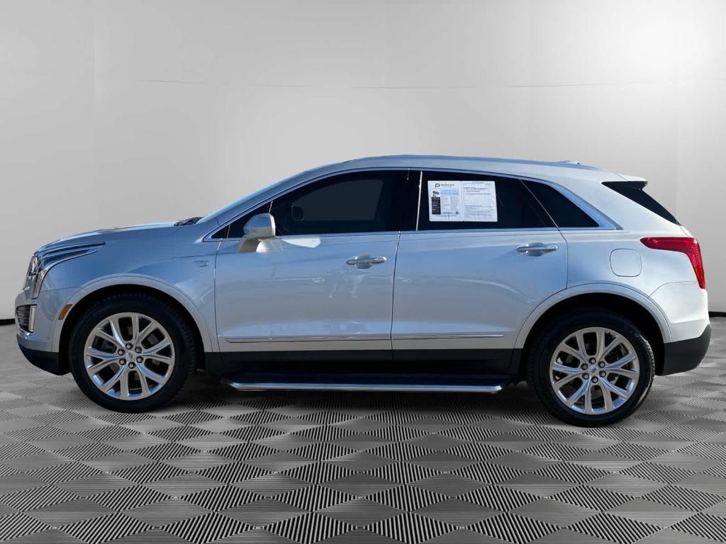 used 2017 Cadillac XT5 car, priced at $17,990