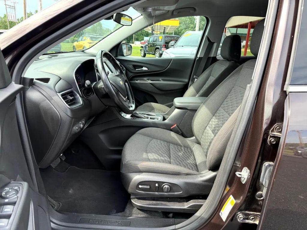 2020 Chocolate Metallic Chevrolet Equinox