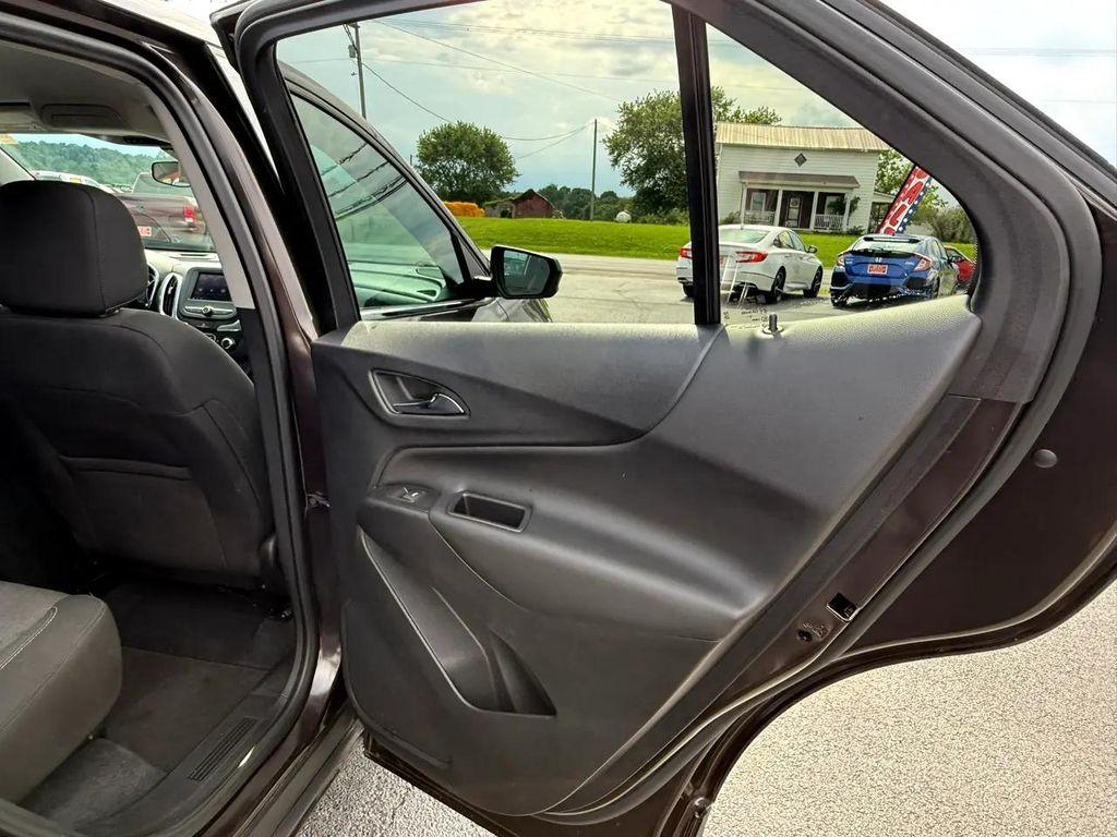 2020 Chocolate Metallic Chevrolet Equinox