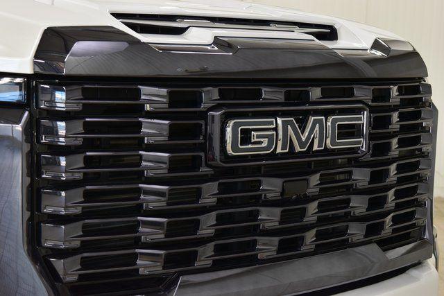used 2024 GMC Sierra 2500 car, priced at $77,550