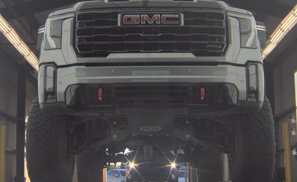 used 2024 GMC Sierra 2500 car, priced at $85,990