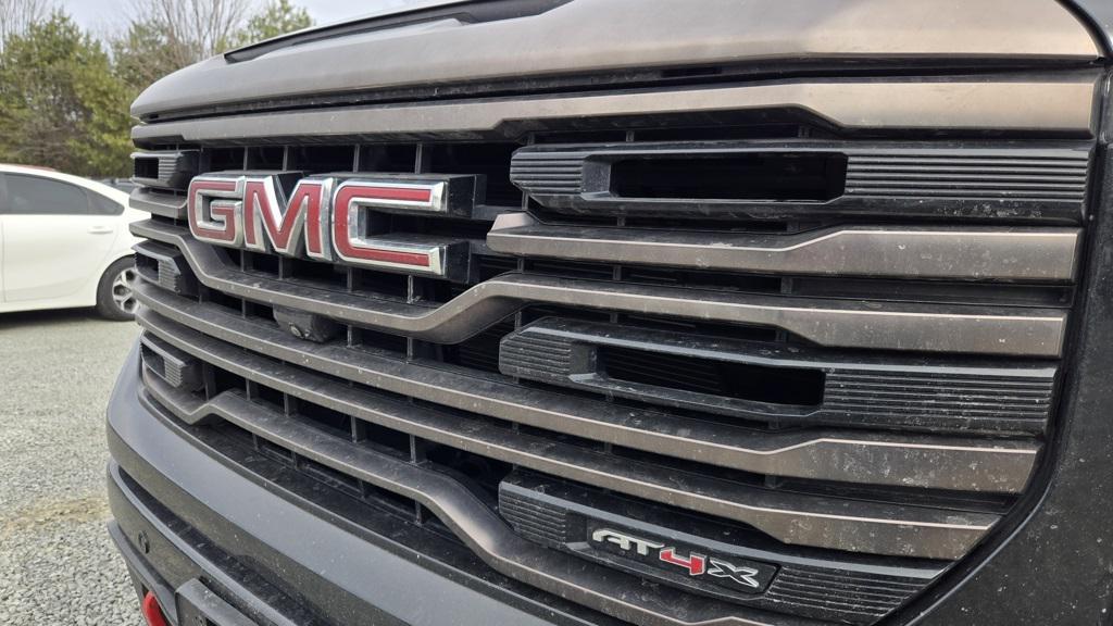 used 2022 GMC Sierra 1500 car, priced at $59,450