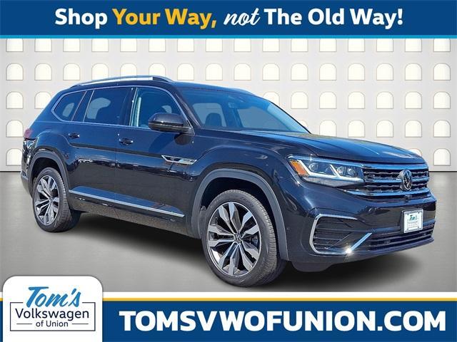 used 2023 Volkswagen Atlas car, priced at $36,999