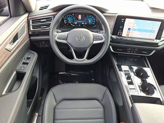 new 2026 Volkswagen Atlas car, priced at $53,041