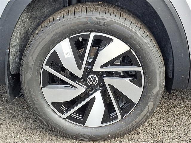 new 2026 Volkswagen Atlas car, priced at $52,475