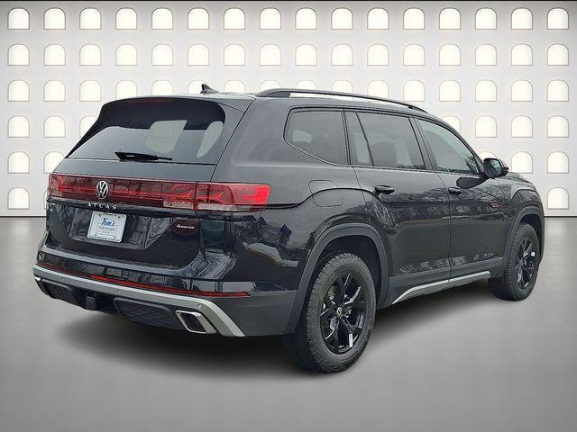 new 2026 Volkswagen Atlas car, priced at $50,654