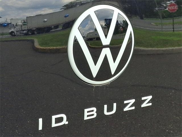 new 2025 Volkswagen ID. Buzz car, priced at $62,427
