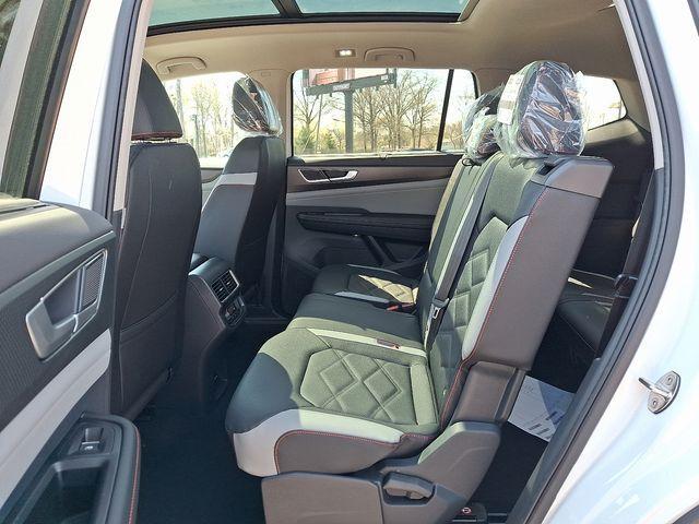 new 2026 Volkswagen Atlas car, priced at $50,878