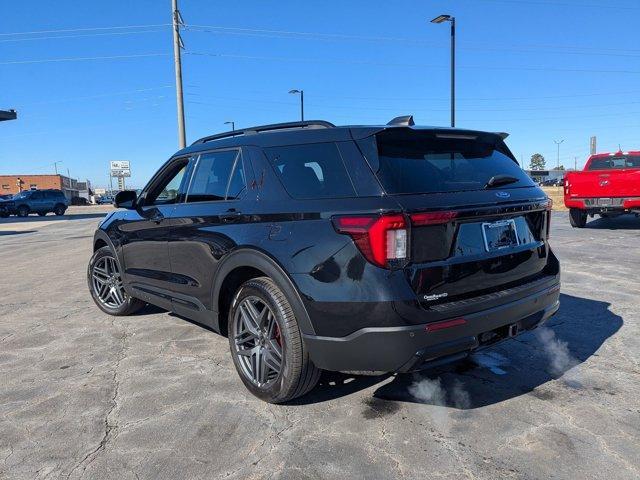 used 2025 Ford Explorer car, priced at $37,998